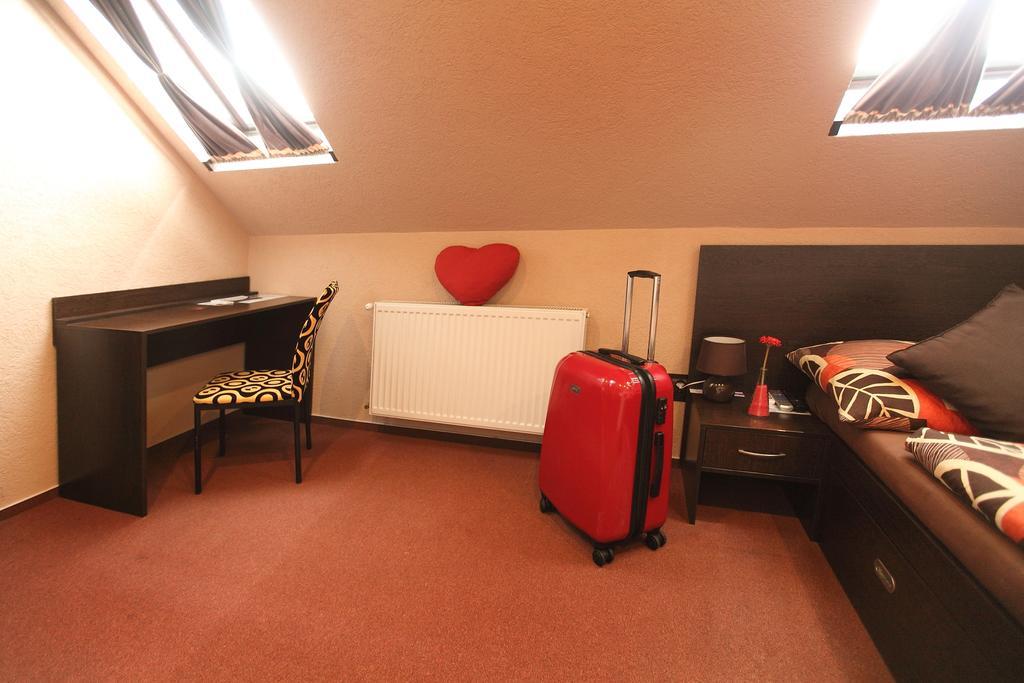 Penzion Skorpion Senec Room photo